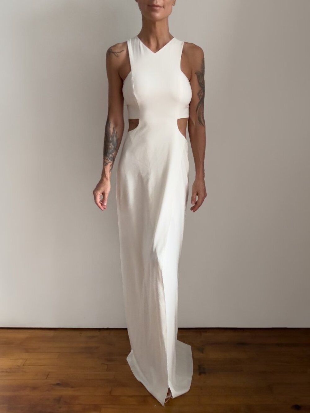 Halston Heritage Ivory Cutout Crepe Gown Size 4 - Picture 9 of 13